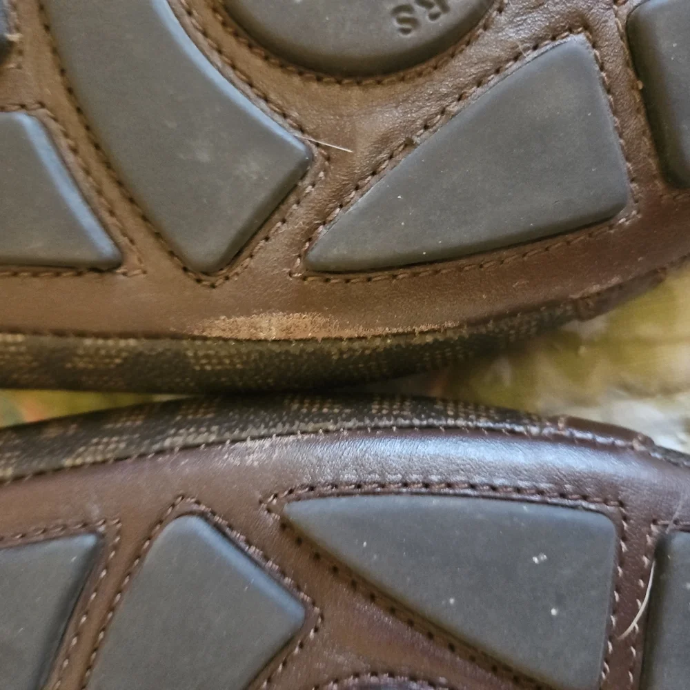 Michael Kors Black Ballet Flats - Picture 4 of 7